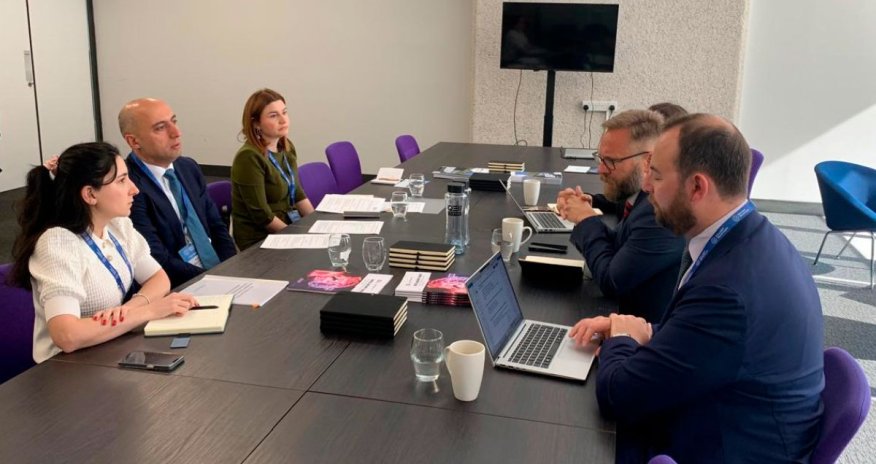 Azerbaijan&rsquo;s education minister meets Times Higher Education leadership