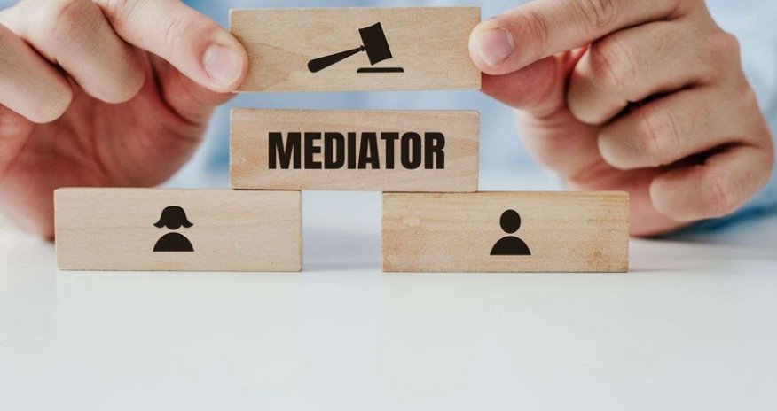 Azərbaycanda mediator ola bilməyən şəxslərin dairəsi genişləndirilib - SİYAHI