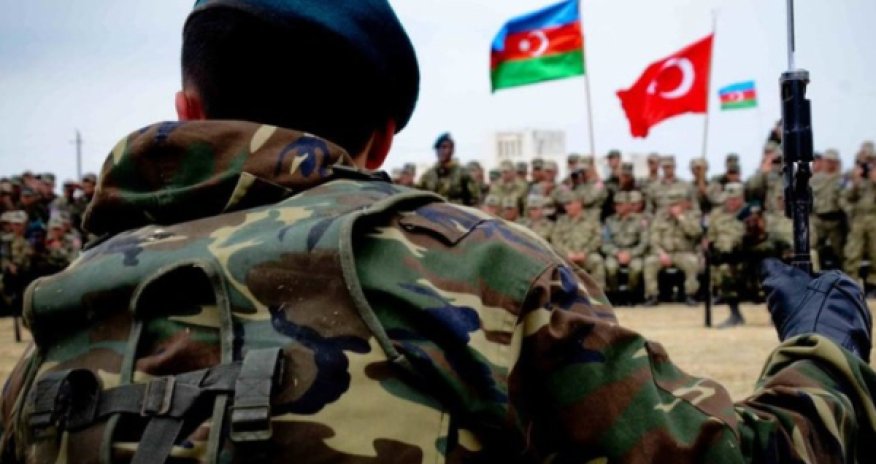 Азербайджан и Турция проведут совместные военные учения