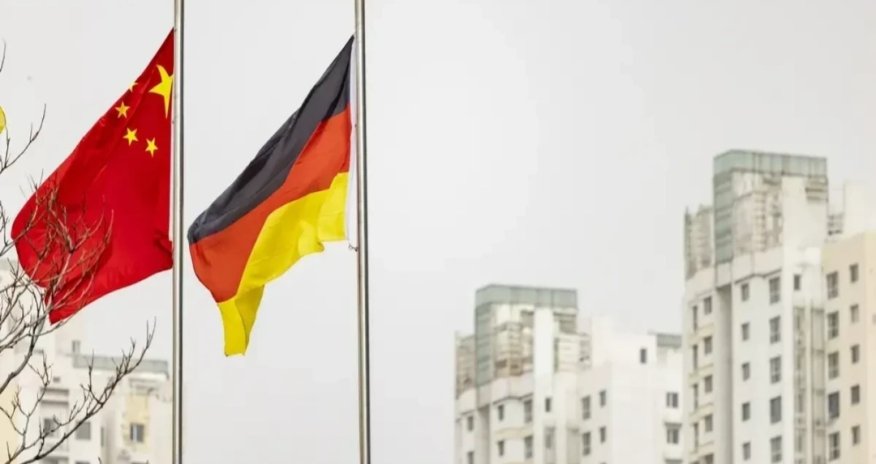 Канцлер Германии призвал лидера Китая поддержать прекращение огня в Украине