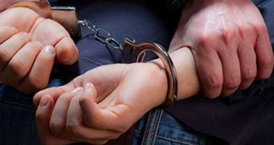 Bank kartından pul oğurlayan qadın tutulub