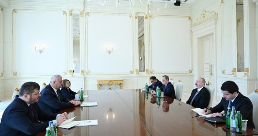 İlham Əliyev Ukraynanın xarici işlər nazirini qəbul edib - Yenilənib