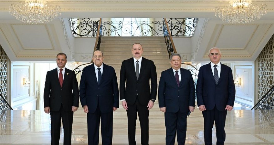 Президент Ильхам Алиев принял председателя Сената Египта