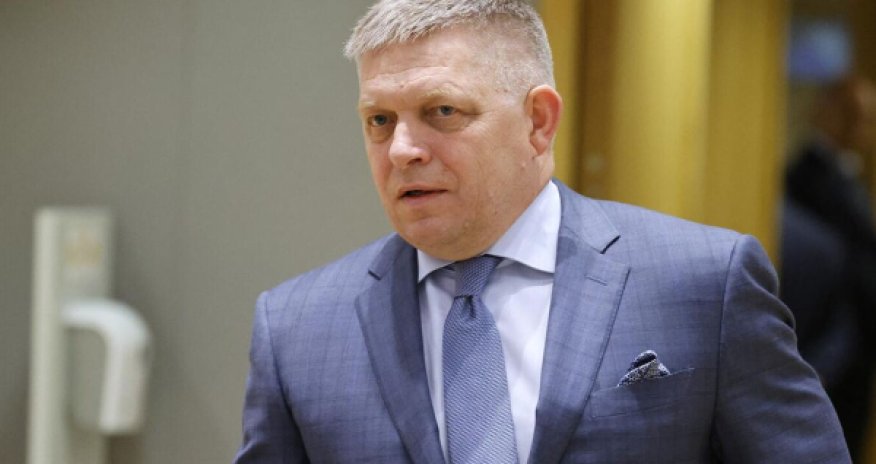 Премьер Словакии отправился в Армению