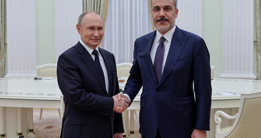 Putin Hakan Fidanı qəbul edib