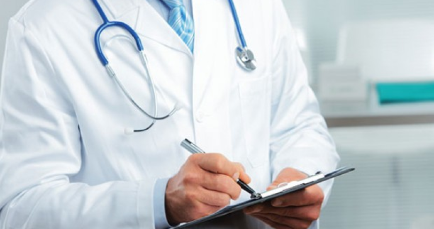 Həkimlərin 60 yaşdan sonra könüllü sertfikasiya prosesinə cəlb olunması məsələsinə baxıla bilər