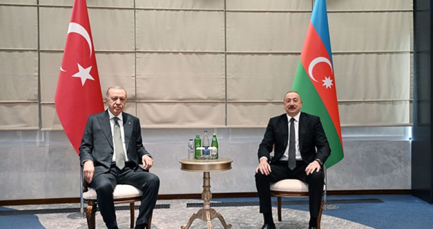 Azərbaycan və Türkiyə prezidentlərinin təkbətək görüşü keçirilib