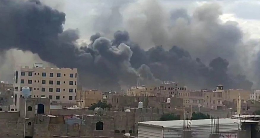 İsrail Ordusu Səna hava limanına zərbə endirib