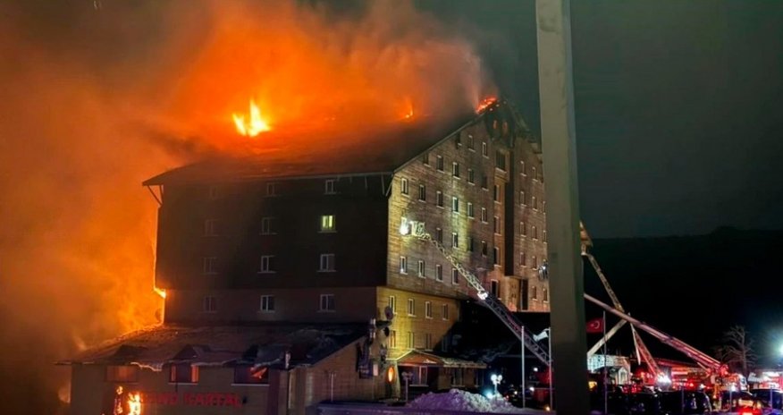 В Турции начинается суд по делу о пожаре в Карталкая, 13 обвиняемым грозит до 1998 лет тюрьмы