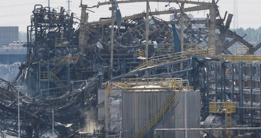 Пять человек погибли в результате взрыва на химзаводе на севере Китая