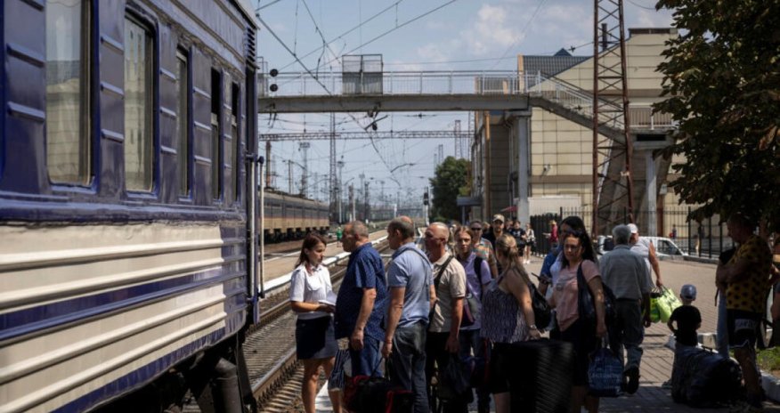 Украина объявила массовую эвакуацию