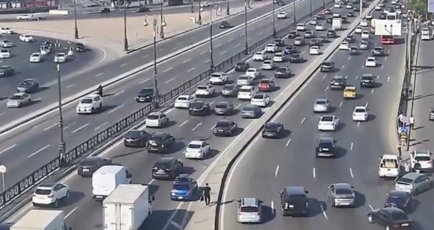 Yollarda yenə tıxac var - Siyahı