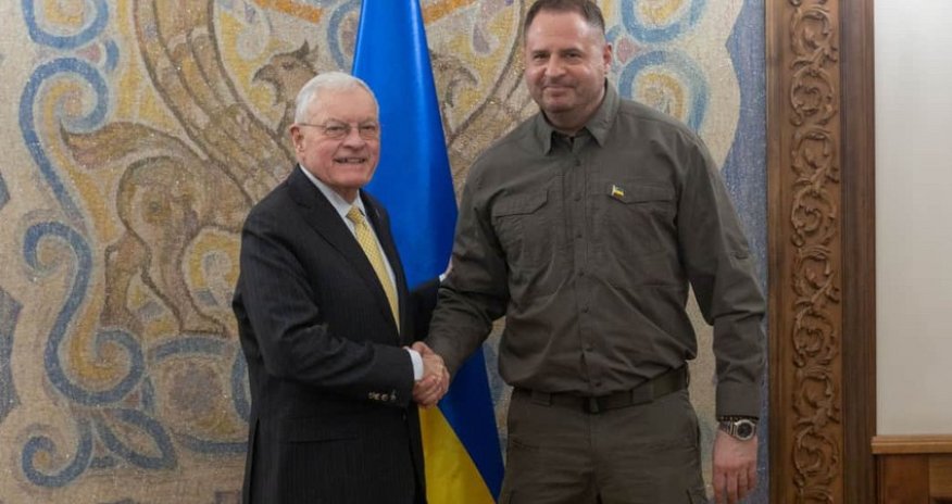 Ермак и Келлог обсудили усиление антироссийских санкций