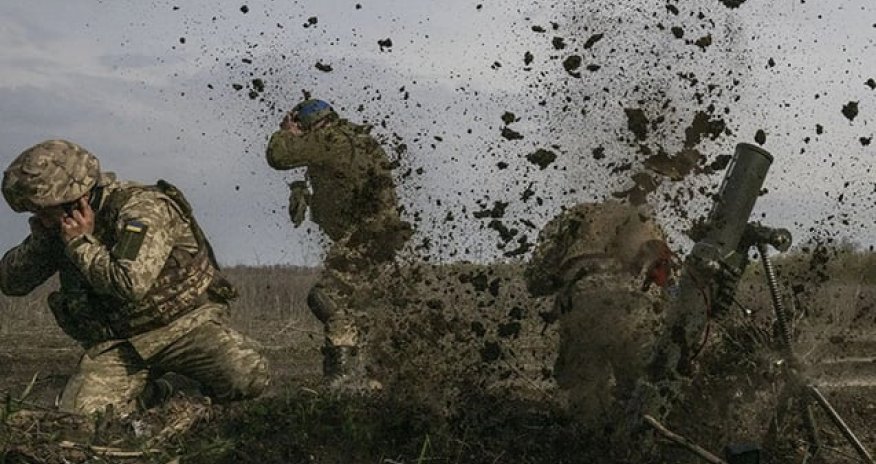 Ukrayna Rusiya hərbi texnikasını daşıyan qatarı vurub