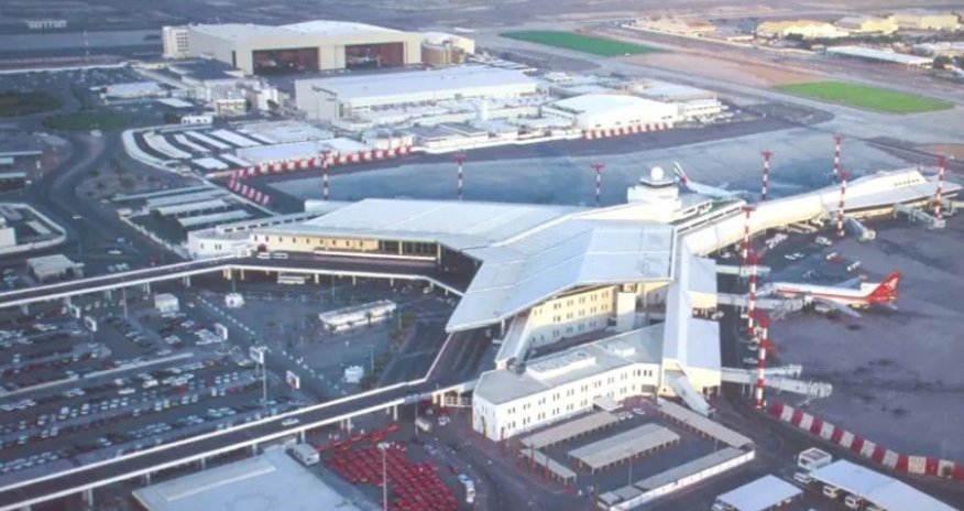 Küveytdə hava limanında sərnişinlər bomba təhlükəsi ilə təxliyə edilib