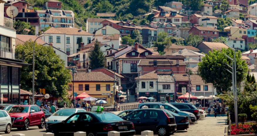 Косово набирает заключенных и мигрантов