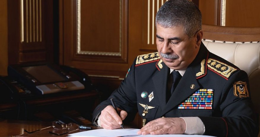 Azerbaijan&rsquo;s defense minister offers condolences over death of Iranian top general