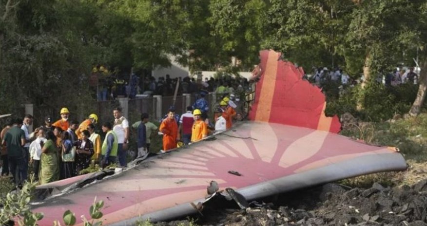 Число жертв крушения &laquo;боинга&raquo; в Индии возросло