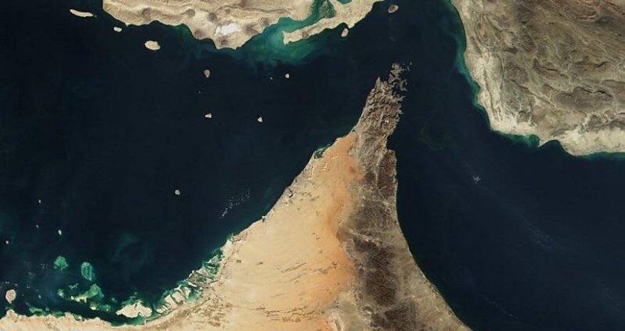 İran Hörmüz boğazını bağlamağı düşünür