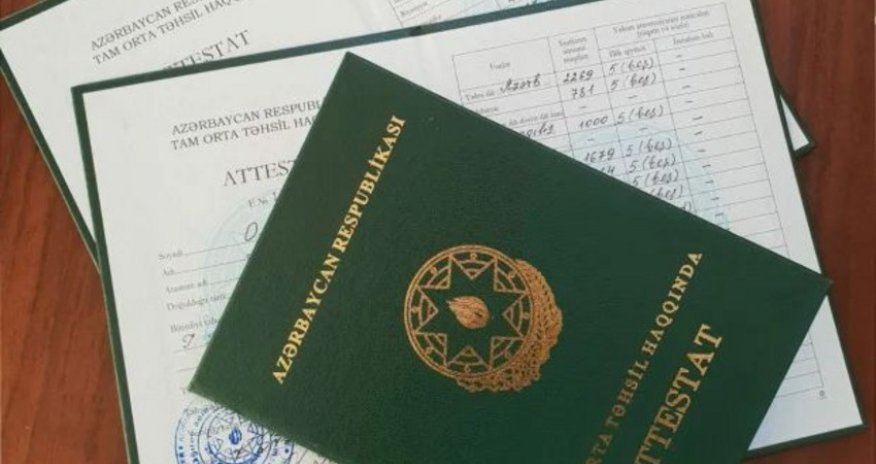 Bakıda 33,5 mindən çox şagirdə attestatlar verilir