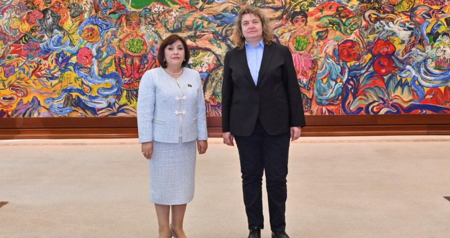 Sahibə Qafarova Bolqarıstan Milli Assambleyasının sədri ilə görüşüb