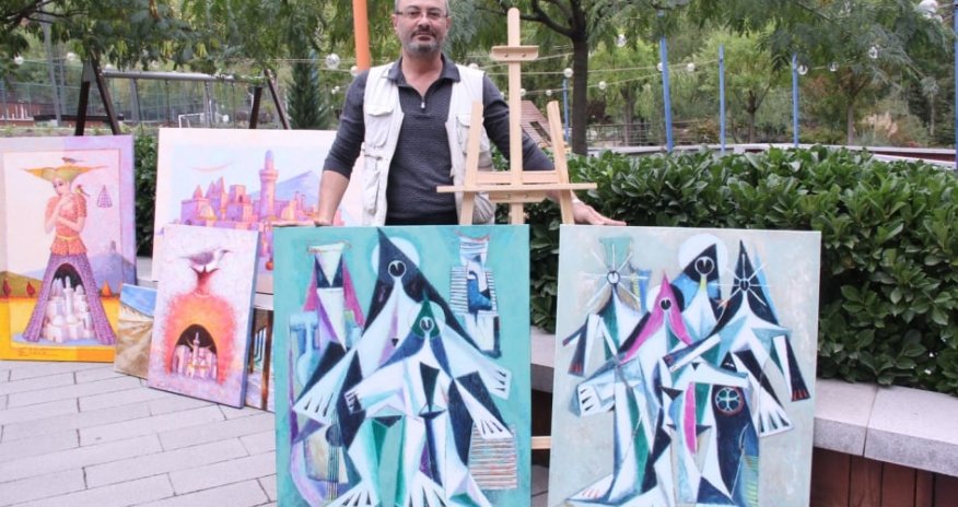 Rəssam emalatxanasında ölü tapılıb