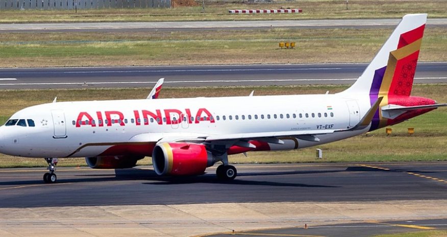 Авиарегулятор обязал Air India снять с постов трех топ-менеджеров