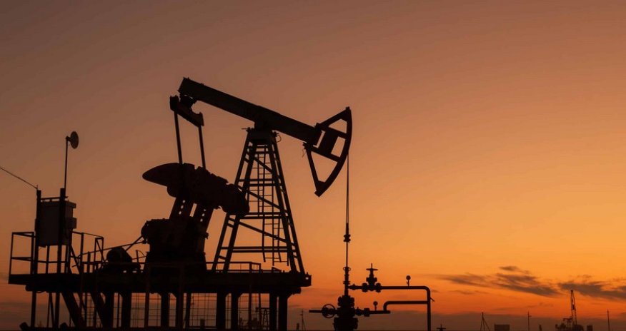 

Цена нефти марки Brent снизилась на более чем на 3%
