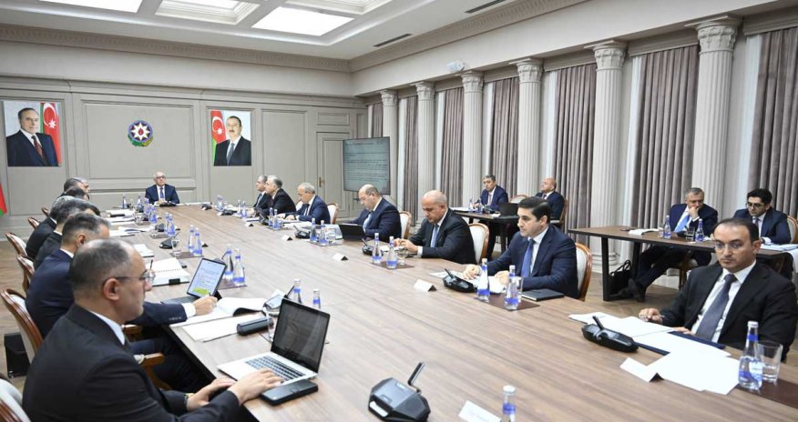 İqtisadi Şuranın iclası keçirilib