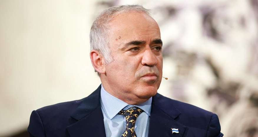 Каспарова обвиняют в попытке госпереворота