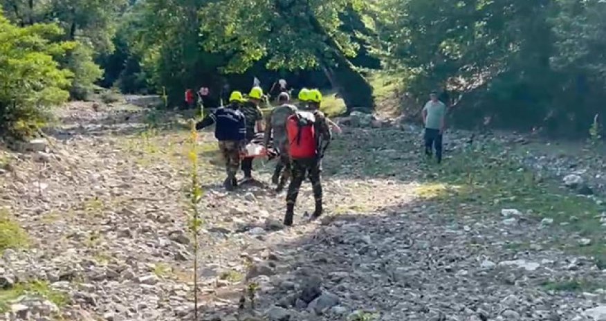 Dağda köməksiz qalan şəxs xilas edilib -Video