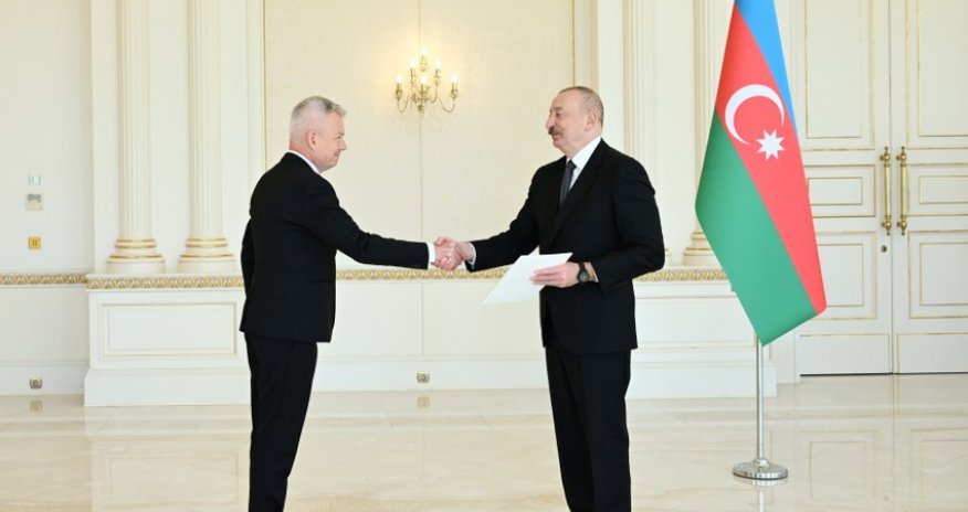 İlham Əliyev Polşanın yeni səfirinin etimadnaməsini qəbul edib