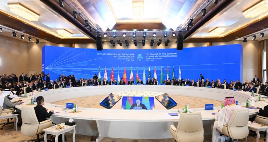 İlham Əliyev Xankəndidəki 17-ci Zirvə görüşündən paylaşım edib