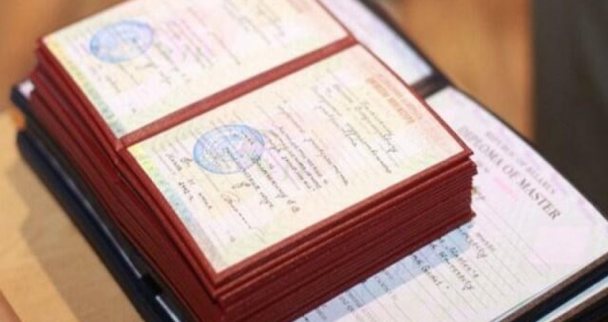 Məktəbi fərqlənmə attestatı ilə bitirən şagirdlərin sayı bilinib