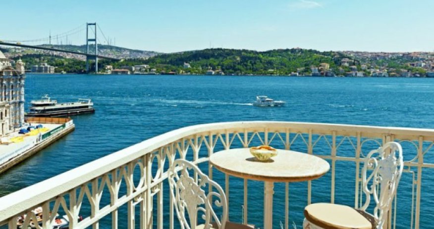 В Стамбуле снесут ряд известных отелей