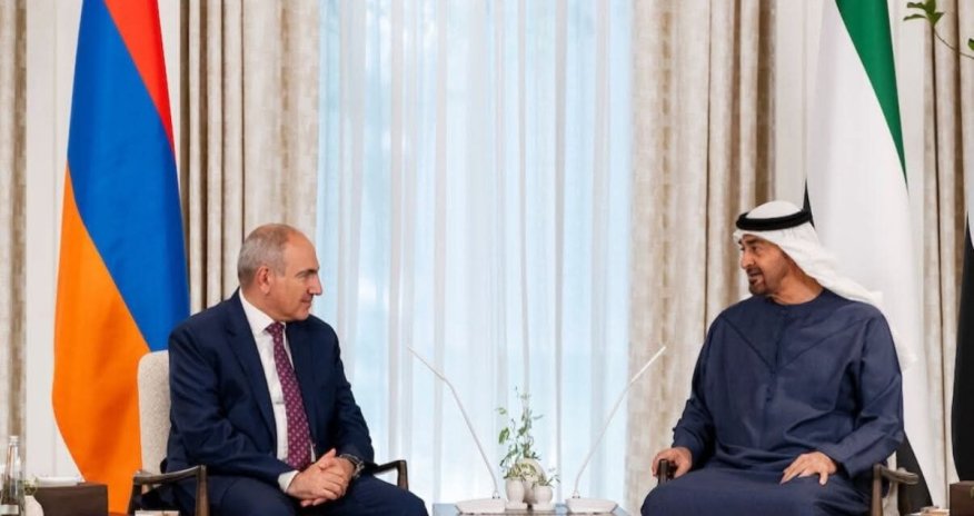 Armenia's Pashinyan meets UAE president ahead of Aliyev talks