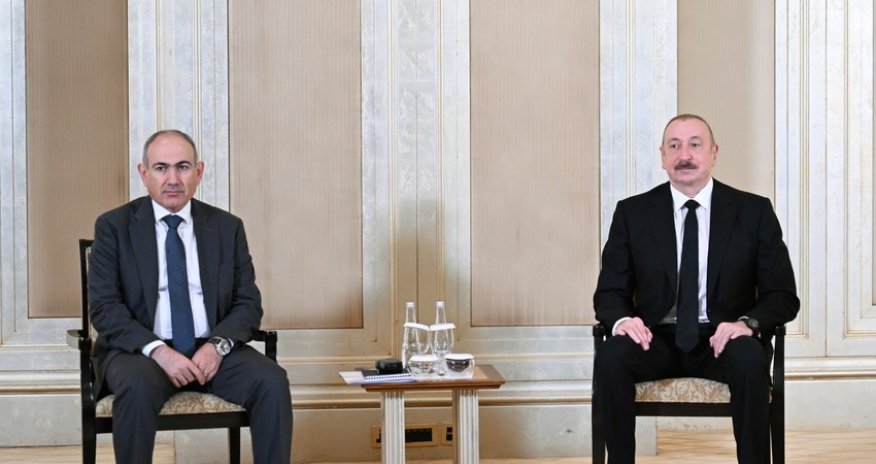 İlham Əliyevlə Paşinyanın görüşü bitib -YENİLƏNİB