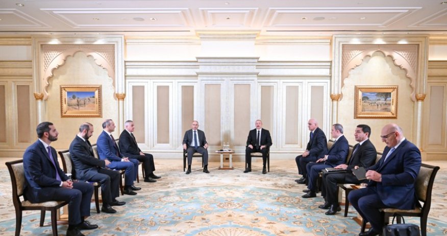 Görüşdə Zəngəzur dəhlizinin açılması müzakirə olunub