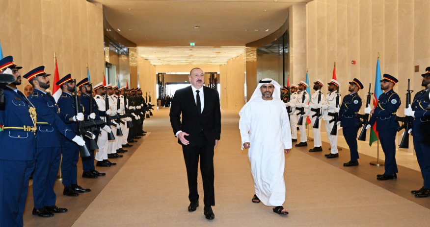 İlham Əliyevin Birləşmiş Ərəb Əmirliklərinə səfəri başa çatıb