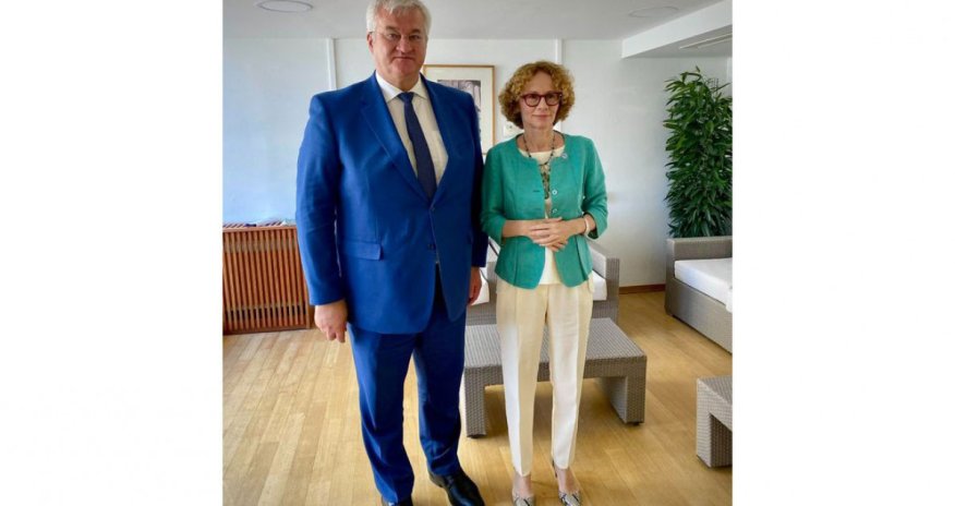 Ukrayna XİN rəhbəri NATO Baş katibinin müavini ilə görüşüb