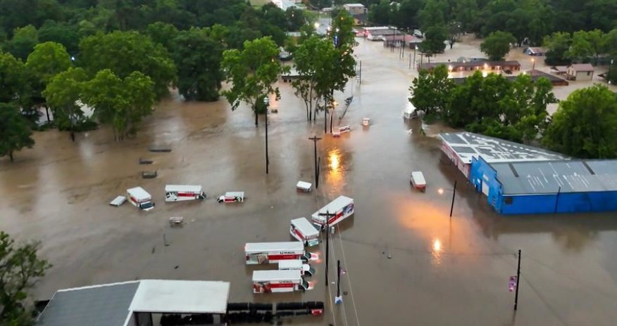 Смертельная угроза: загрязненные воды после наводнения в Техасе несут опасность для жителей
