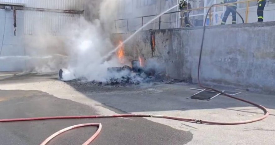 Sarayda sexdə yanğın olub