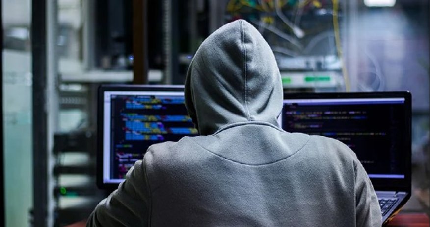 Azerbaijani security service arrests hacker for personal data theft and cyberattacks