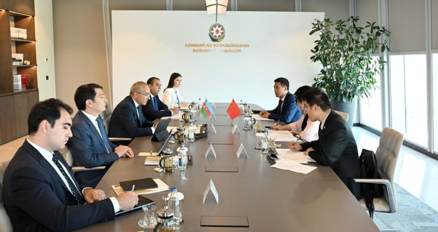 Азербайджан и Китай обсудили перспективы развития экономического сотрудничества