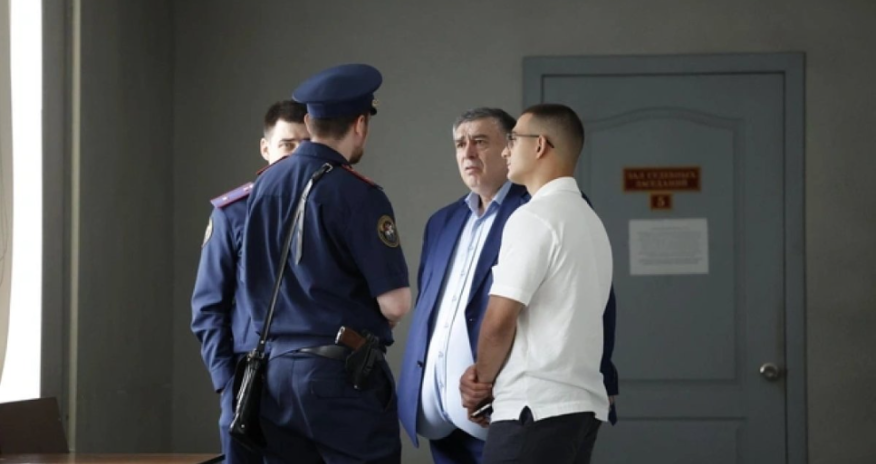 Court hearing for son of Azerbaijani diaspora leader postponed in Yekaterinburg