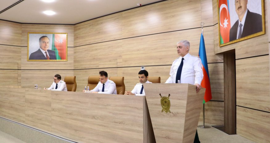 
Bakıda 3 prokurorluq əməkdaşı intizam tənbeh tədbiri qismində vəzifədən azad olunub