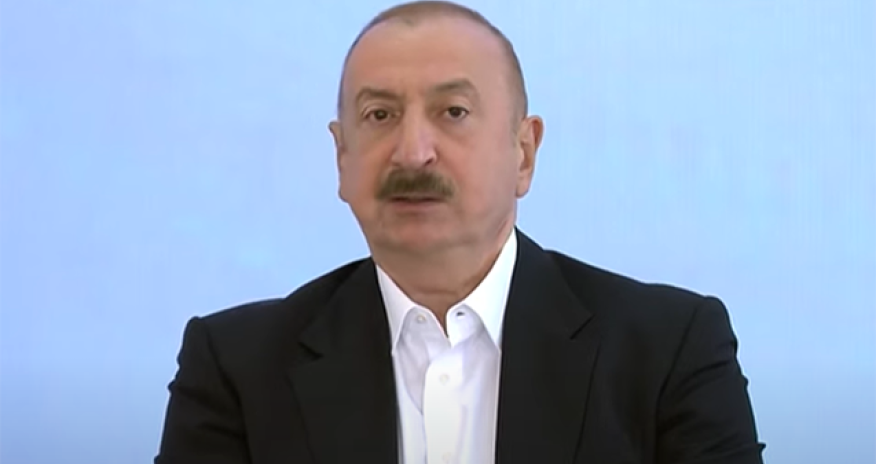 Heç vaxt işğalla barışmayın - Prezident ukraynalı jurnalistə cavab verib