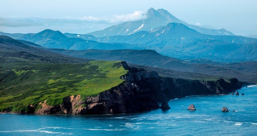 На Камчатке произошли три землетрясения за утро, объявлена угроза цунами
