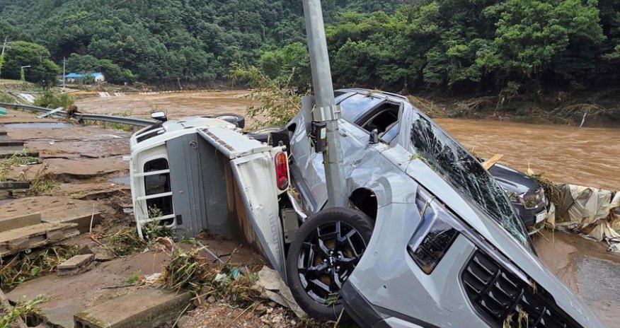 В Южной Корее из-за ливней погибли 14 человек