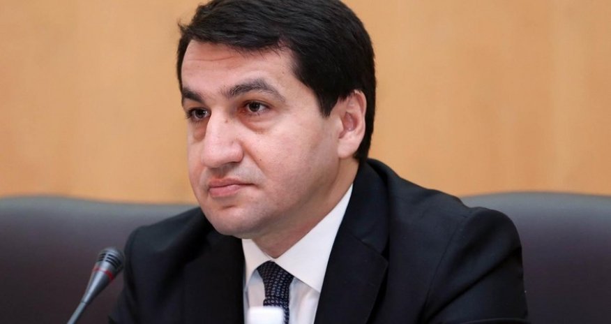 
Гаджиев: Азербайджан призывает Россию взять ответственность в деле о сбитом самолете AZAL
